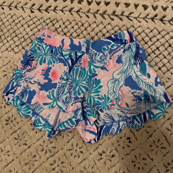 Lilly Pulitzer Pants - Women’s Lilly Pulitzer Pull-On Shorts